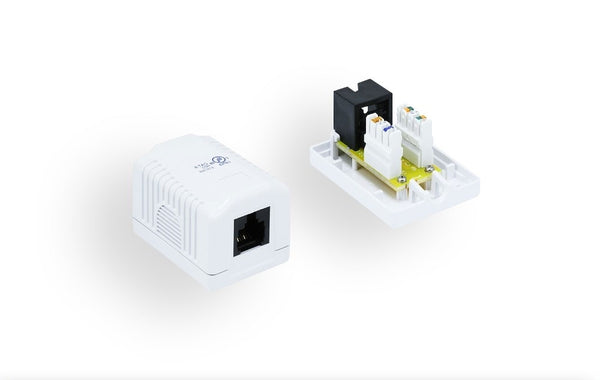 קופסא עם יציאה אחת ללא שקע RJ-45 Deep plastic box Cat6